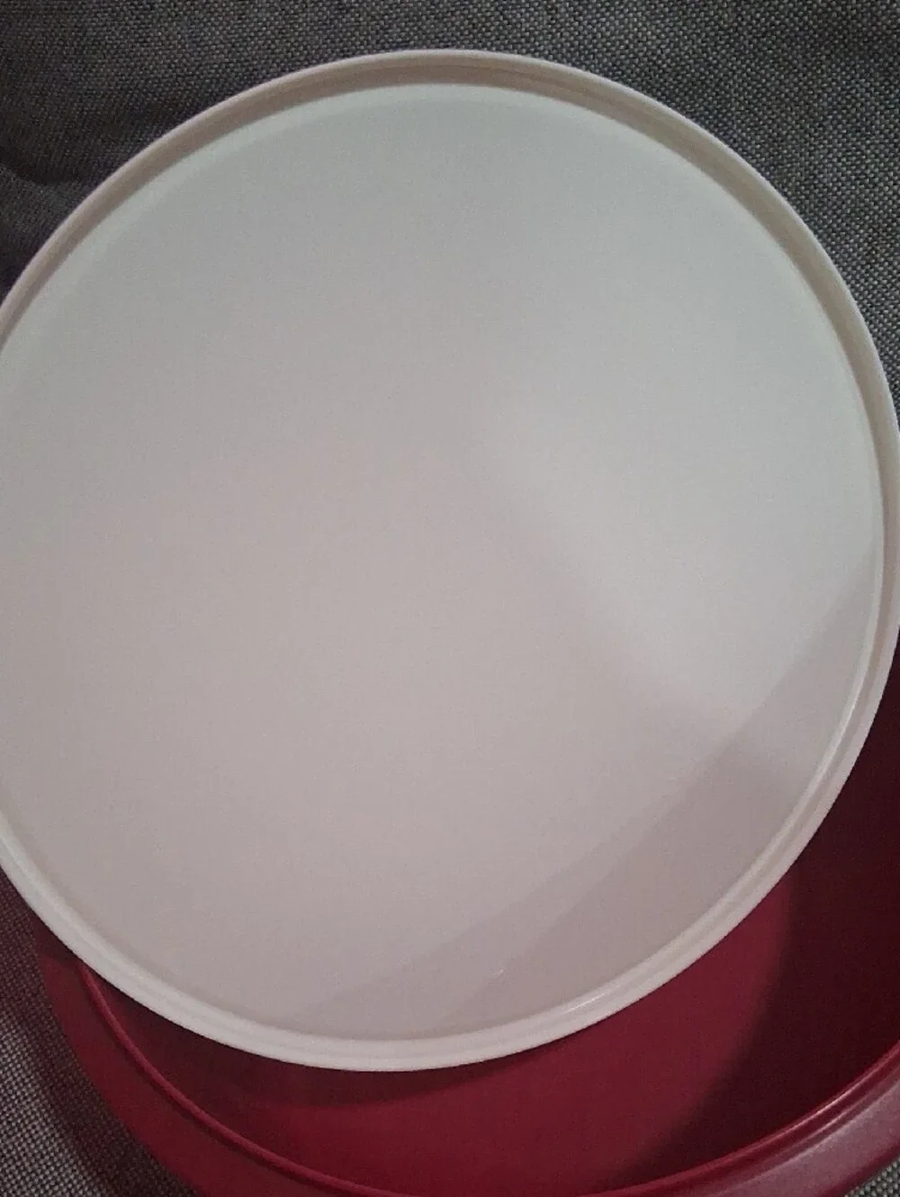 Plastic Storage Bowl with Lid - Pink Tupperware 3 Liters